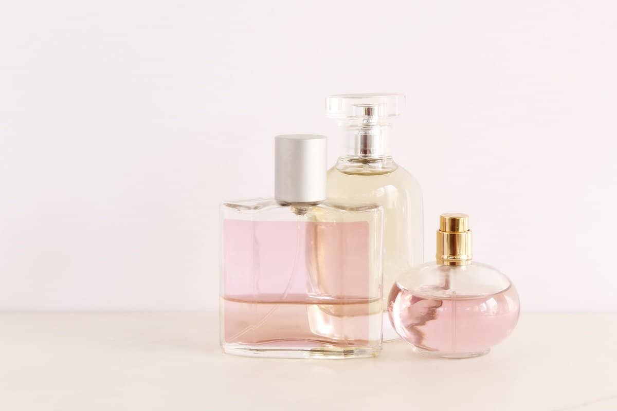 Szukasz perfum dla siebie? Próbki perfum to najlepszy sposób testowania zapachów
